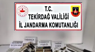 Tekirdağ'da Jandarma Operasyonlarında Ruhsatsız Silah ve Uyuşturucu Ele Geçirildi