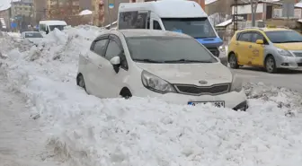 Van, Hakkari ve Muş'ta Olumsuz Hava Koşulları Ulaşımı Etkiliyor