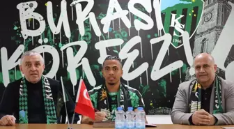 Kocaelispor, Rigoberto Rivas ile 2,5 Yıllık Sözleşme İmzaladı