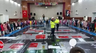 Denizli'de Miniklere Trafik Bilinci Eğitimi