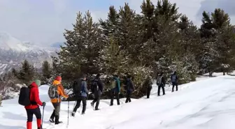 Erzurum'da Yürüyüş Grupları Kışın Doğada Buluşuyor