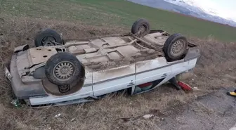 Amasya'da Şarampole Devrilen Otomobilin Sürücüsü Yaralandı