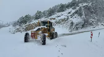 Kahramanmaraş'ta Kar Yağışı Nedeniyle 66 Kırsal Mahalleye Ulaşım Sağlanamıyor