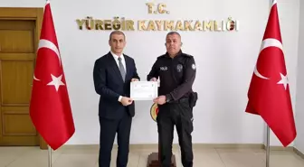 Yüreğir Kaymakamı Emniyet Çalışanlarını Ödüllendirdi