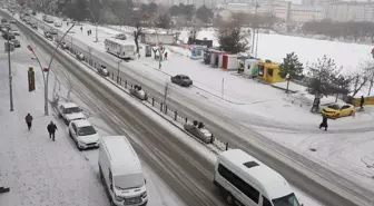 Muş'ta Kar Yağışı Hayatı Olumsuz Etkiledi