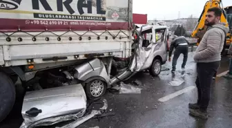 Ankara'da Kar Yağışı Trafik Kazalarına Neden Oldu