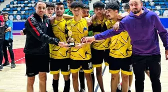 Hakkari'de Futsal Müsabakaları Sona Erdi