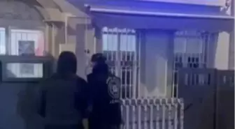 İzmir'de Hapis Cezası Bulunan Şahıslar Yakalandı