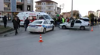 Samsun'da Trafik Kazası: 3 Yaralı