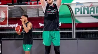 Karşıyaka Basketbol'da Mert Celep'ten Kötü Haber: Kas Yırtığı