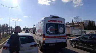 Adıyaman'da Yaya Otomobilin Çarpması Sonucu Yaralandı