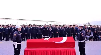 Aydın'da Kalp Krizi Geçiren Polis Memuru Mazlum Can Hayatını Kaybetti