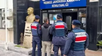 Antalya'da Jandarma Dedektifleri 209 Aranan Şahsı Yakaladı