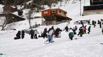 Çamlıhemşin Kardan Adam Kış Festivali Başladı