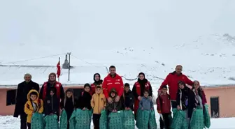 Türk Kızılay Ağrı Şubesi'nden Öğrencilere Eğlenceli Ziyaret