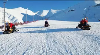 Palandöken Kayak Merkezi'nde Yasaklı Bölgeye Giren 14 Kişiye Ceza