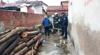 Edirne'de Tüp Alev Aldı, Komşular Müdahale Etti