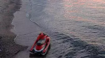 Kuşadası'nda Terk Edilen Jet Ski Motoru, Düzensiz Göçmeni Ele Verdi