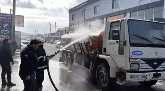 Şanlıurfa'da Yakıt Tankeri Yangını Kontrol Altına Alındı