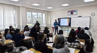 Anamur'da Öğrencilere Açık Kapı Projesi Tanıtıldı