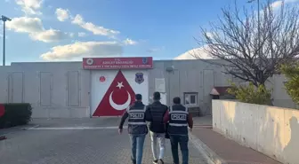 Gömeç'te Hırsızlık Operasyonu: 4 Araç Çalındı, 2 Şüpheli Tutuklandı