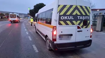 Manisa'da Okul Servislerine Yönelik Denetim: 6 Araca Ceza, 1 Araç Trafikten Men Edildi