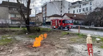 Kartepe'de Metan Gazı Yangını İki Gündür Sürüyor