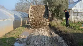 Mihalgazi Belediyesi Tarımsal Üretimi Desteklemek İçin Ulaşım Yollarını Güçlendiriyor