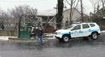 Arnavutköy'de Elektrik Kablolarında Patlama: Cadde Trafiğe Kapandı