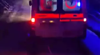 Kar Yağışı Nedeniyle Ambulansa Köylülerden Destek