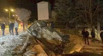 Bolu'da Kar Sebebiyle Takla Atan Otomobilde Sürücü Yaralandı