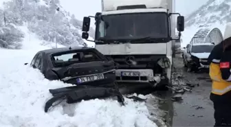 Erzincan-Erzurum Karayolunda Zincirleme Trafik Kazası