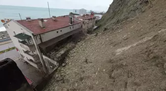 İnebolu'da Aşırı Yağışlar Heyelana Neden Oldu