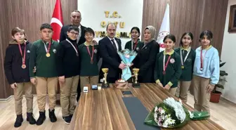 Oltu Badminton Takımı'ndan Gurur Verici Başarı