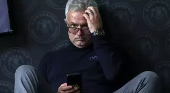 Mourinho'dan flaş cevap: Şampiyonlar Ligi mi yoksa Süper Lig şampiyonluğu mu?