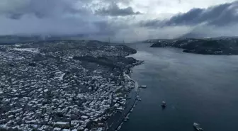 Sarıyer'de Kartpostallık Kar Manzarası