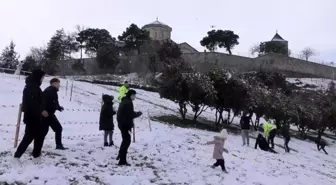 Trabzon'da Emniyet Ekiplerinden Çocuklara Kar Festivali