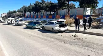 Adıyaman'da Zincirleme Trafik Kazası: 1 Yaralı