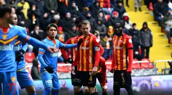 Kayserispor - Göztepe Maçında İlk Yarının Sonucu: 1-0