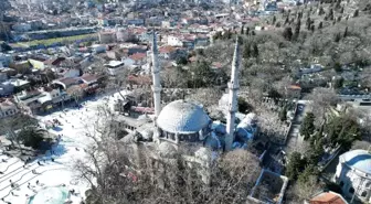 Ramazan Ayı'nda Eyüp Sultan Camii'nde Mahya Asıldı