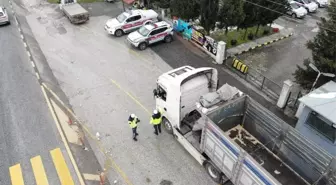 Düzce'de Jandarmadan Şok Yol Denetimi: 5 Bin Araç Kontrol Edildi