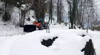 Rize'de Kar Yağışı Ambulansta Zor Anlar Yaşattı