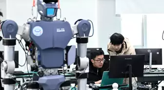 Wuhan'da Yeni Gelişmeler: İnsansı Robotun Performansı Artırılıyor