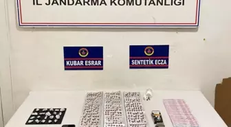 Manisa'da Uyuşturucu Operasyonu: Yüzlerce Ecza Hapı ve Esrar Ele Geçirildi