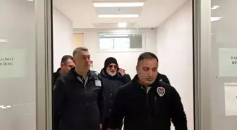 Yönetmen Sinan Çetin, imara aykırı yapı suçlamasıyla ifade verdi