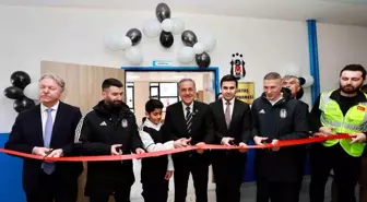 Beşiktaşlı Erdal Erdem, Bingöl'de Kütüphane Açılışına Katkı Sağladı