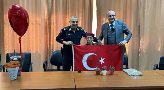 Jandarma, Özel Öğrencinin Doğum Gününü Kutladı