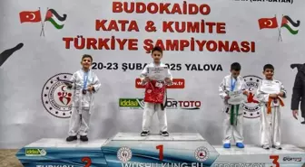 Wushu Kung Fu Türkiye Şampiyonası'nda Karabük rüzgarı esti