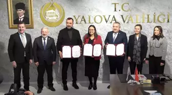 Yalova'da Bakkal Kart Alışveriş Çeki Projesi Başlatıldı