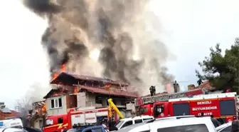 Denizli'nin Acıpayam ilçesinde Çatı Katında Yangın